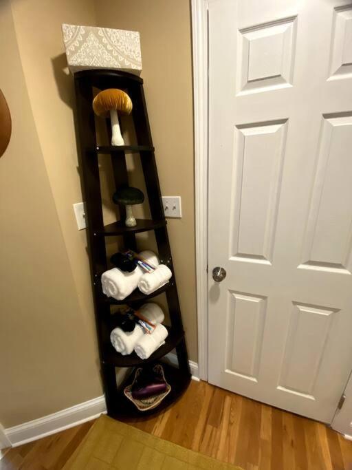 Cozy Boston Getaway Apartment! Free Parking Exterior foto